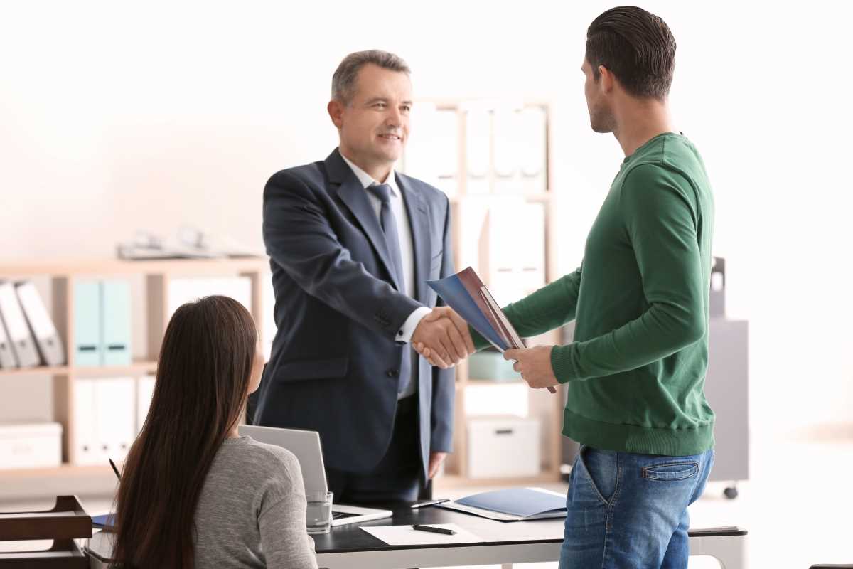 Prove Workplace Discrimination Based on Race, Gender, or Religion